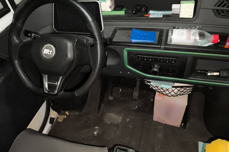 Used Chengshi 01 2021 Wealth Edition + 3.3KW Air Conditioner Single-Row Enclosed Van Two-Seater Dual Batteries Center Console
