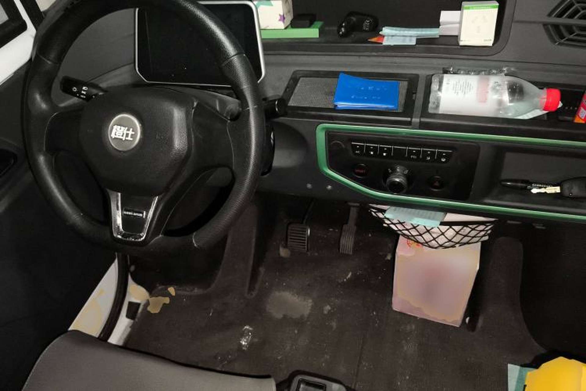 Used Chengshi 01 2021 Wealth Edition + 3.3KW Air Conditioner Single-Row Enclosed Van Two-Seater Dual Batteries Center Console
