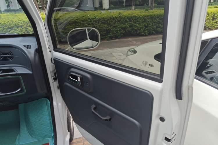 Used Chengshi 01 2021 Wealth Edition + 3.3KW Air Conditioner Single-Row Enclosed Van Two-Seater Dual Batteries Interior 5