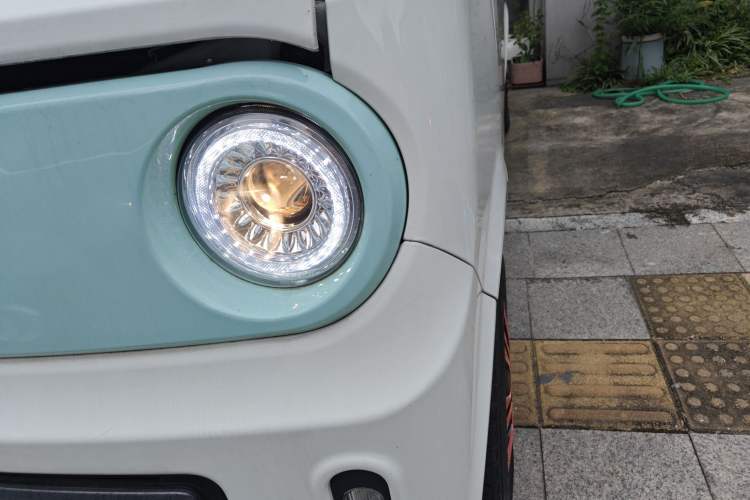Used Chengshi 01 2021 Wealth Edition + 3.3KW Air Conditioner Single-Row Enclosed Van Two-Seater Dual Batteries Left Front Headlight