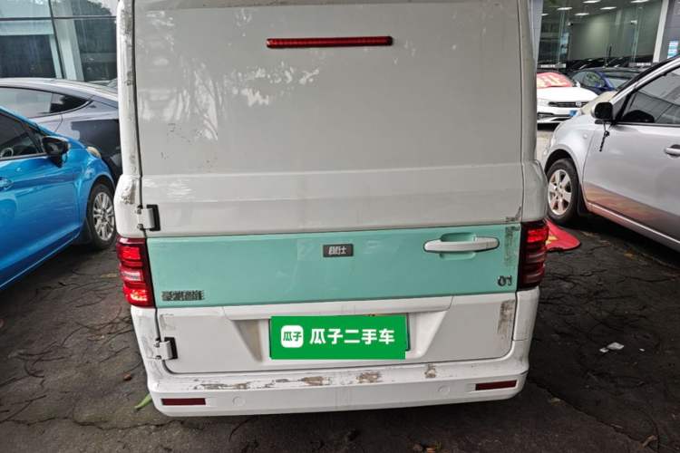 Used Chengshi 01 2021 Wealth Edition + 3.3KW Air Conditioner Single-Row Enclosed Van Two-Seater Dual Batteries Rear
