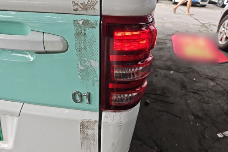 Used Chengshi 01 2021 Wealth Edition + 3.3KW Air Conditioner Single-Row Enclosed Van Two-Seater Dual Batteries Right Rear Taillight
