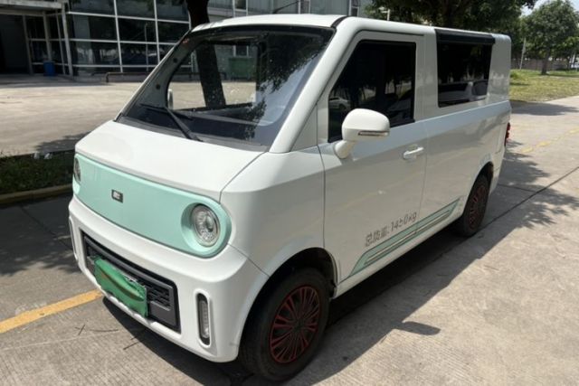 Used Chengshi 01 2022 Wealth Edition + 3.3KW Single-Row Enclosed Cargo Van Single-Seater Dual Batteries