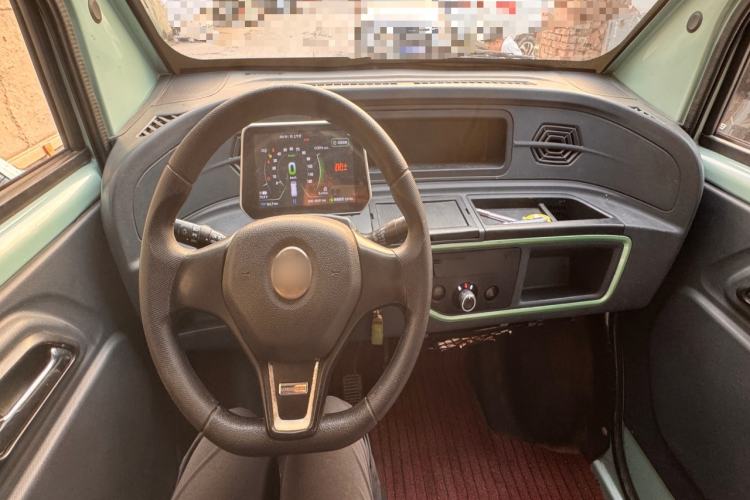 Used Chengshi 01 2023 Light Edition 1.5kW Charging Single-Row Closed-Body 2-Seater Cargo Van Interior 2
