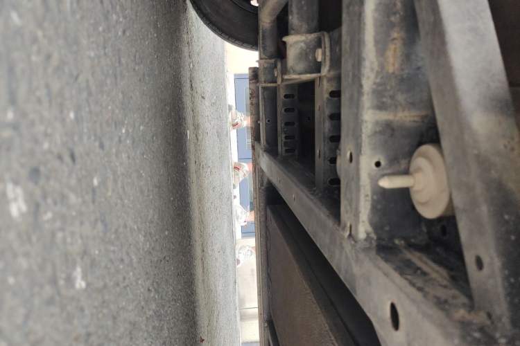 Used Chengshi 01  Chassis Front Left