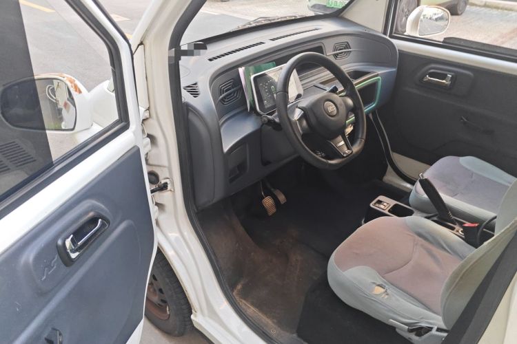 Used Chengshi 01 2023 Shuxiang Edition 3.3KW Charging Single-Row Closed Cargo Van with 2 Seats Driver Seat