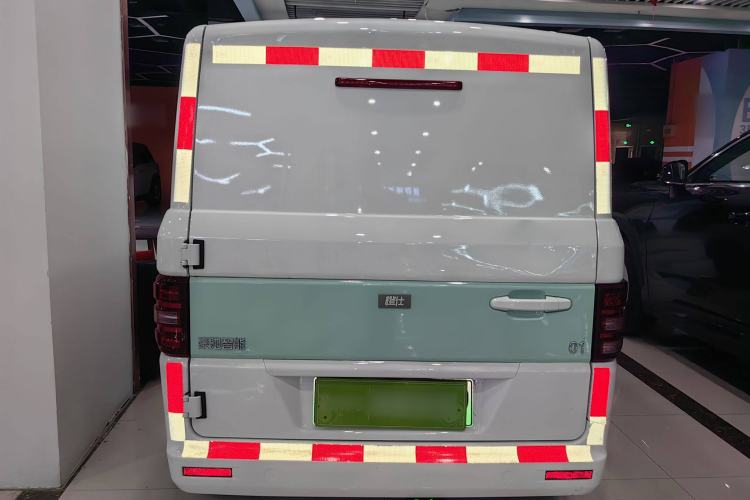 Used Chengshi 01 2023 Light Edition 1.5kW Charging Single-Row Closed-Body 2-Seater Cargo Van Exterior 4