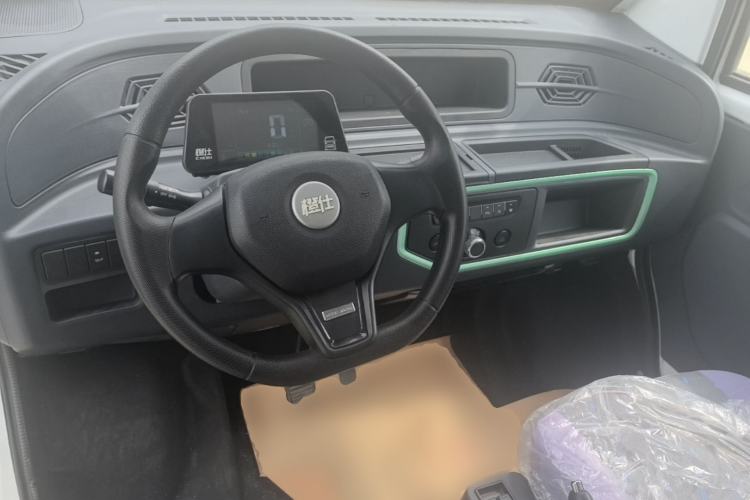Used Chengshi X2 2022 Wealth Edition Single-Row Box-Type Transport Vehicle Center Console
