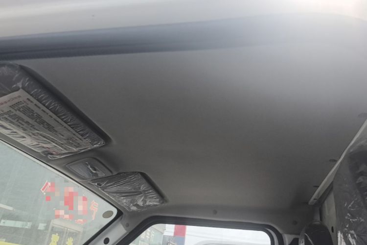 Used Chengshi X2 2022 Wealth Edition Single-Row Box-Type Transport Vehicle Headliner