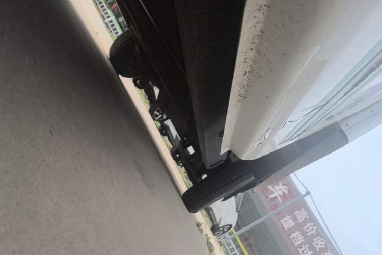 Used Chengshi X2 2022 Wealth Edition Single-Row Box-Type Transport Vehicle Left Side Sill