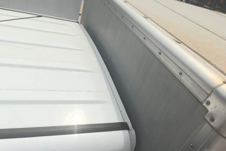 Used Chengshi X2 2022 Wealth Edition Single-Row Box-Type Transport Vehicle Roof