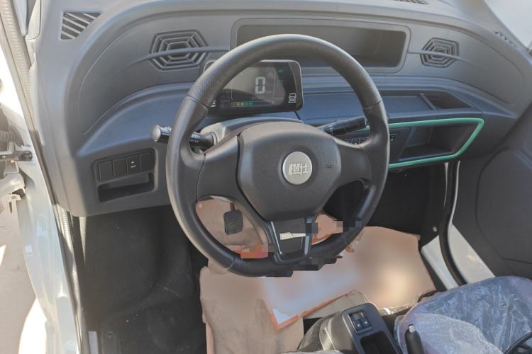 Used Chengshi X2 2022 Wealth Edition Single-Row Box-Type Transport Vehicle Steering Wheel