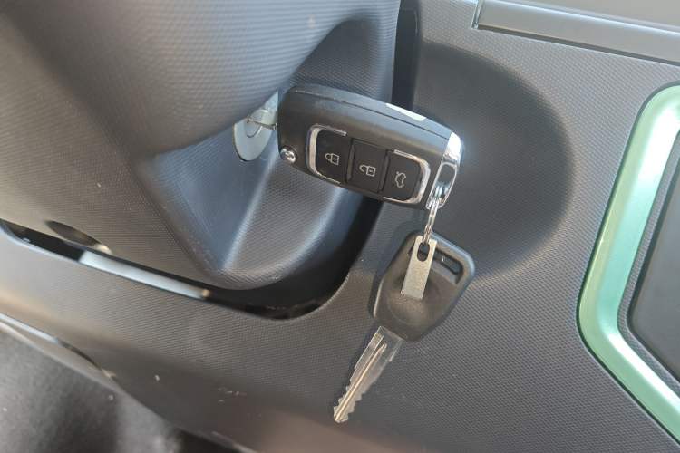 Used Chengshi X2 2022 Wealth Edition Single-Row Box-Type Transport Vehicle Vehicle Key