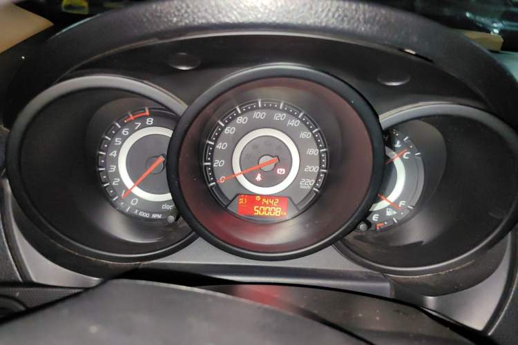 Used Chery A3 2010 Restyled Sedan 1.6L Manual – Entry-Level Trim Instrument Cluster