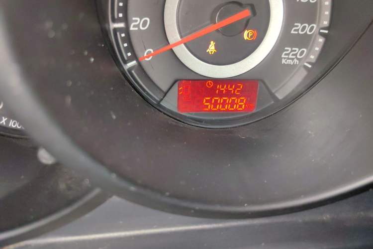 Used Chery A3 2010 Restyled Sedan 1.6L Manual – Entry-Level Trim Odometer Close Up