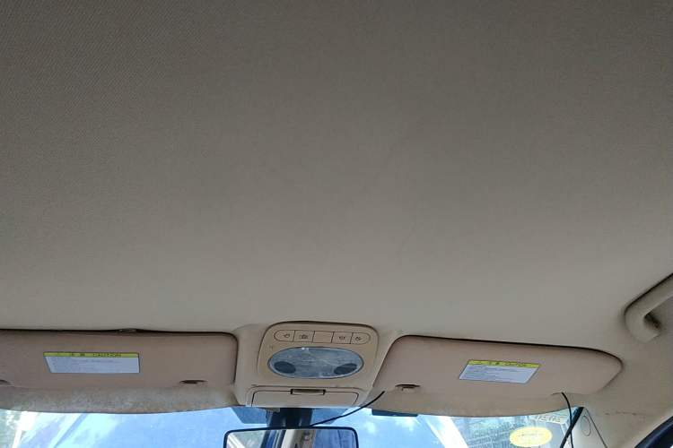 Used Chery A3 2010 Restyled Sedan 1.6L Manual – Entry-Level Trim Headliner