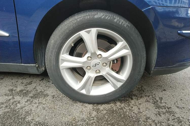 Used Chery A3 2010 Restyled Sedan 1.6L Manual – Entry-Level Trim Right Front Wheel Hub
