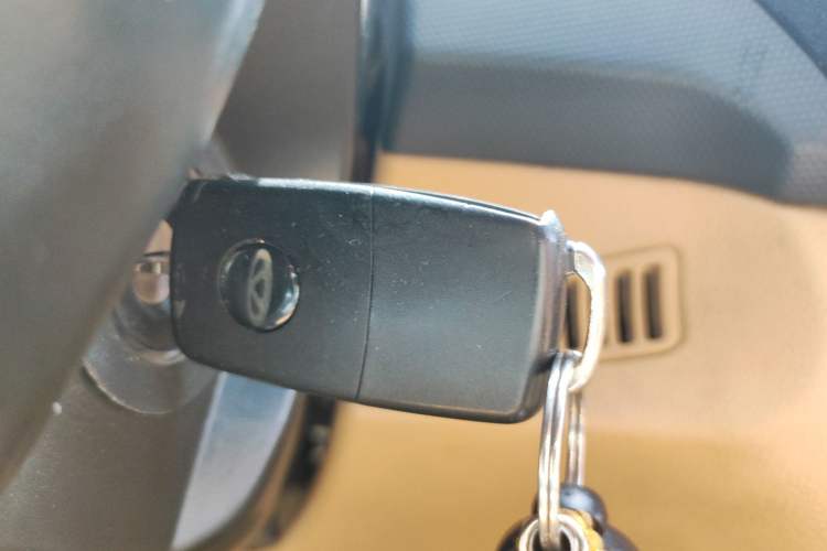 Used Chery A3 2010 Facelifted Hatchback 1.6L Manual – Ambition Trim Vehicle Key