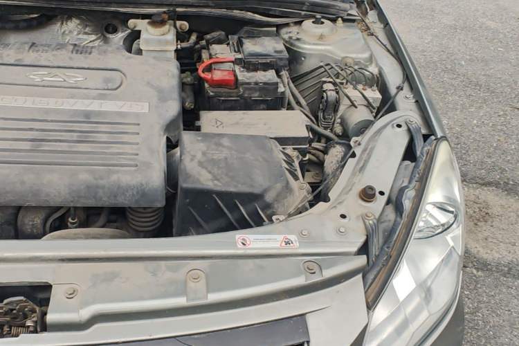 Used Chery A3 2010 Restyled Sedan 1.6L Manual – Entry-Level Trim Engine Bay Left
