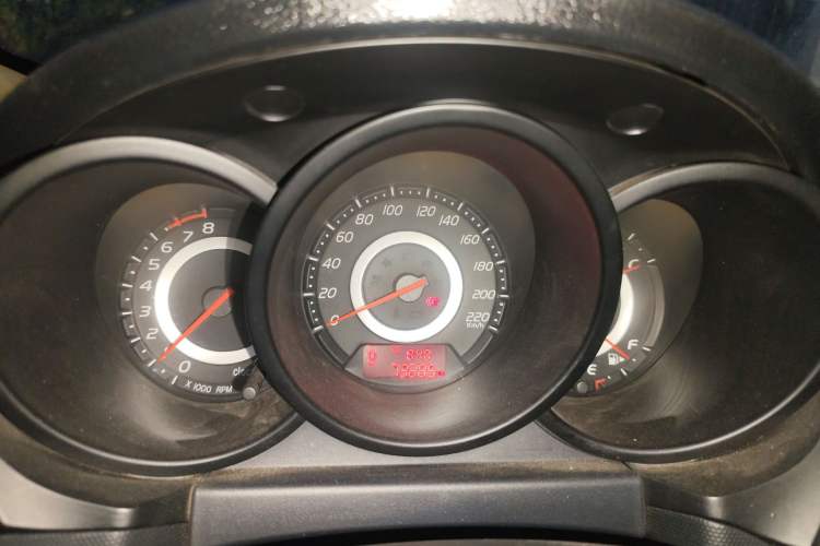 Used Chery A3 2010 Restyled Sedan 1.6L Manual – Entry-Level Trim Instrument Cluster