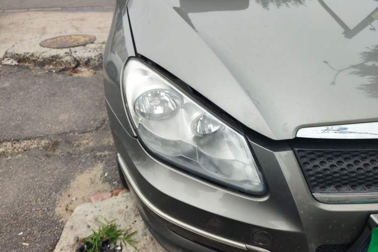 Used Chery A3 2010 Restyled Sedan 1.6L Manual – Entry-Level Trim Right Front Headlight