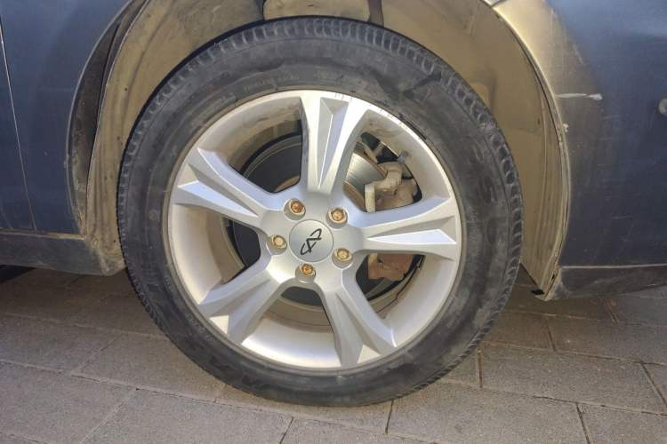 Used Chery A3 2010 Restyled Sedan 1.6L Manual – Entry-Level Trim Right Front Wheel Hub