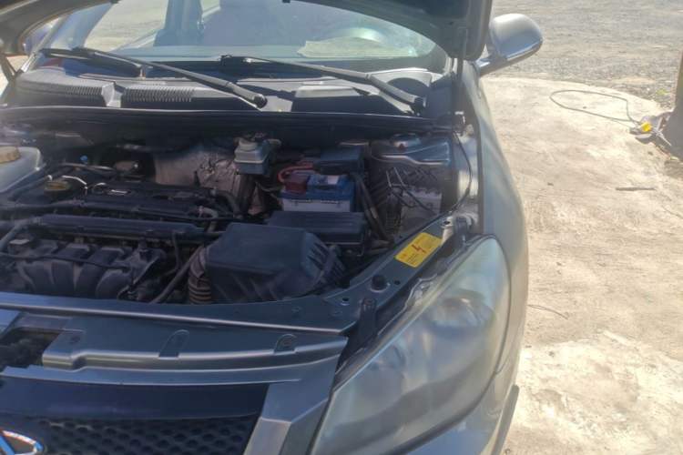 Used Chery A3 2010 Restyled Sedan 1.6L Manual – Entry-Level Trim Engine Bay Left