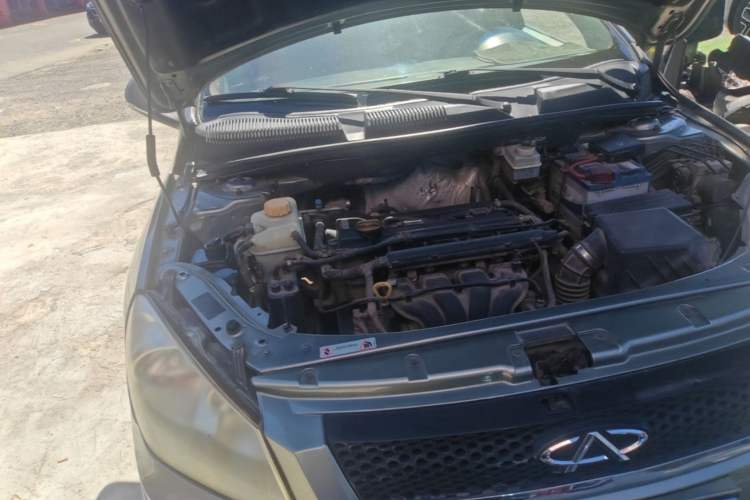 Used Chery A3 2010 Restyled Sedan 1.6L Manual – Entry-Level Trim Engine Bay Right