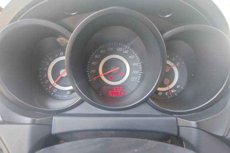 Used Chery A3 2010 Restyled Sedan 1.6L Manual – Entry-Level Trim Instrument Cluster