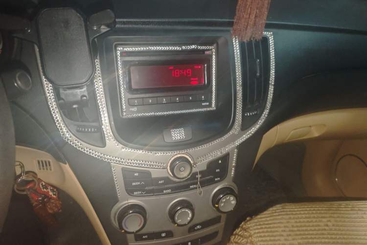 Used Chery A3 2010 Facelifted Hatchback 1.6L Manual – Ambition Trim Audio And AC Panel