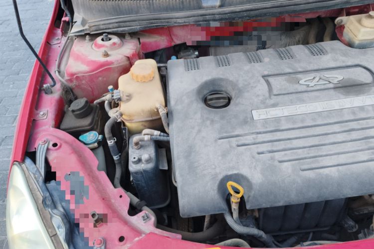 Used Chery A3 2010 Hatchback 1.6L Manual Entry-Level Model Engine Bay Right