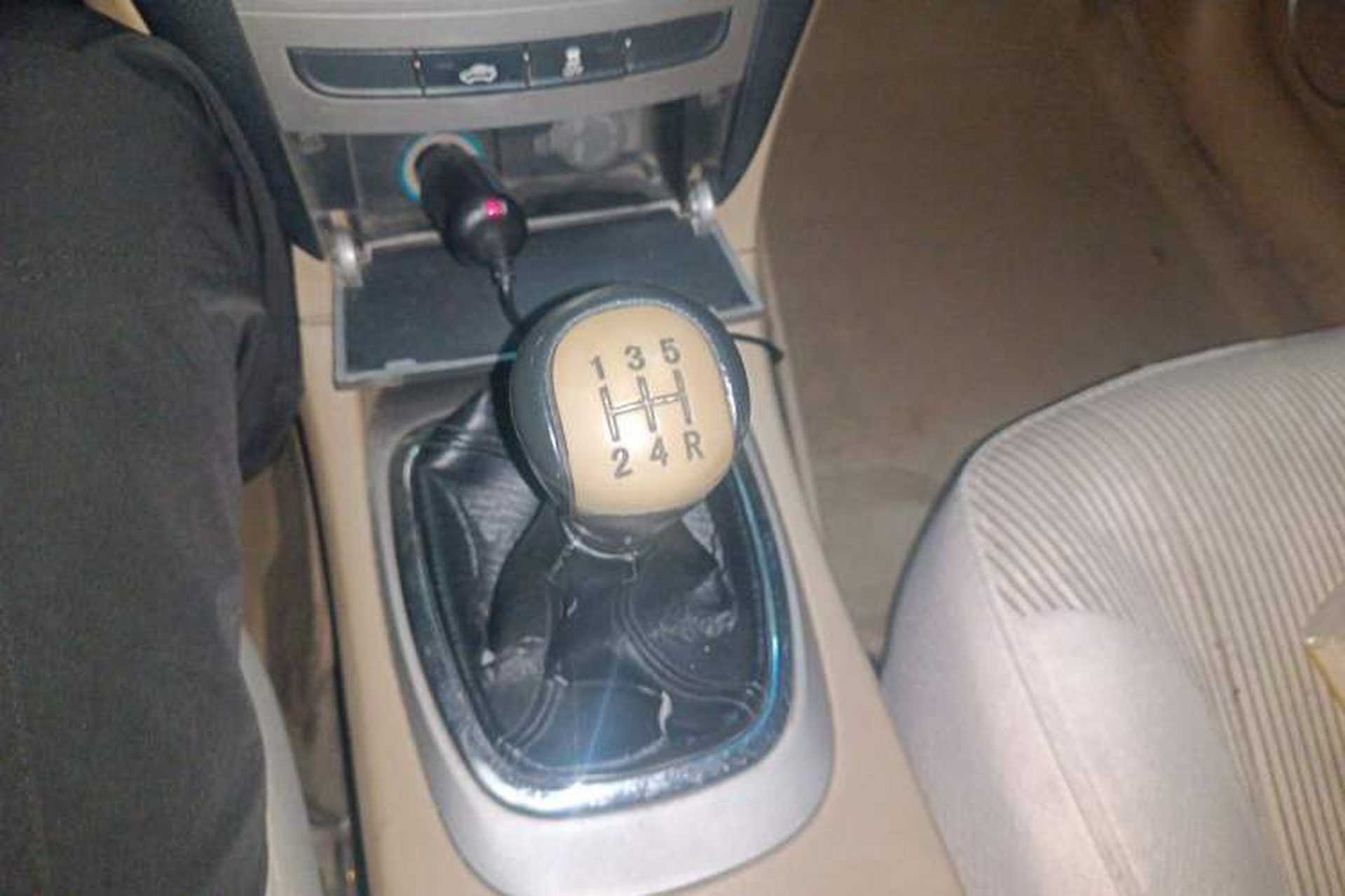Used Chery A3 2010 Facelifted Hatchback 1.6L Manual – Ambition Trim Gear Lever