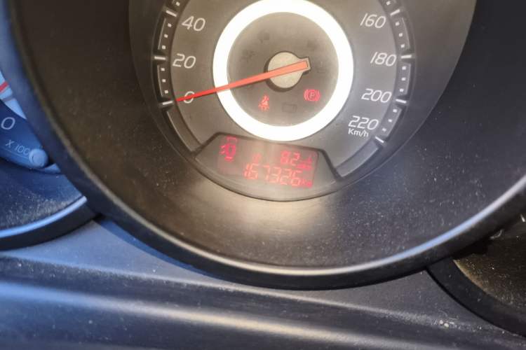 Used Chery A3 2010 Hatchback 1.6L Manual Entry-Level Model Odometer Close Up