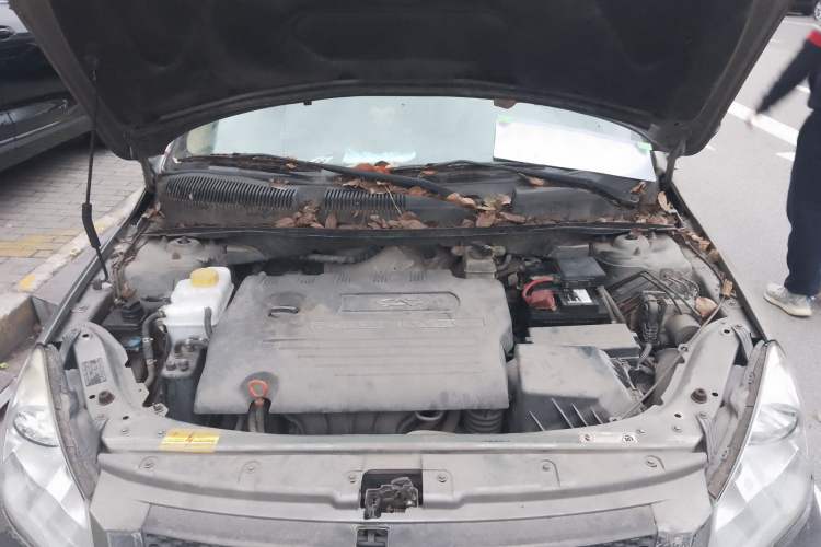 Used Chery A3 2010 Facelifted Hatchback 1.6L Manual – Ambition Trim Engine Bay