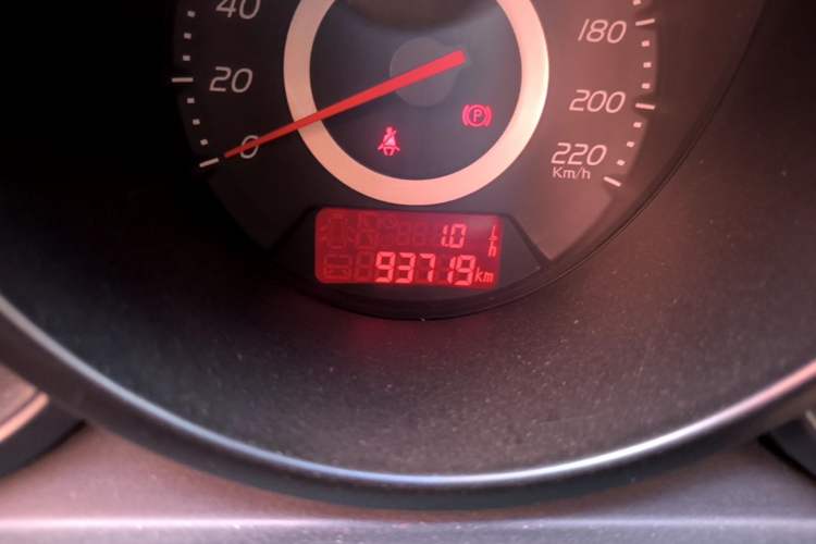 Used Chery A3 2010 Facelifted Hatchback 1.6L Manual – Ambition Trim Odometer Close Up