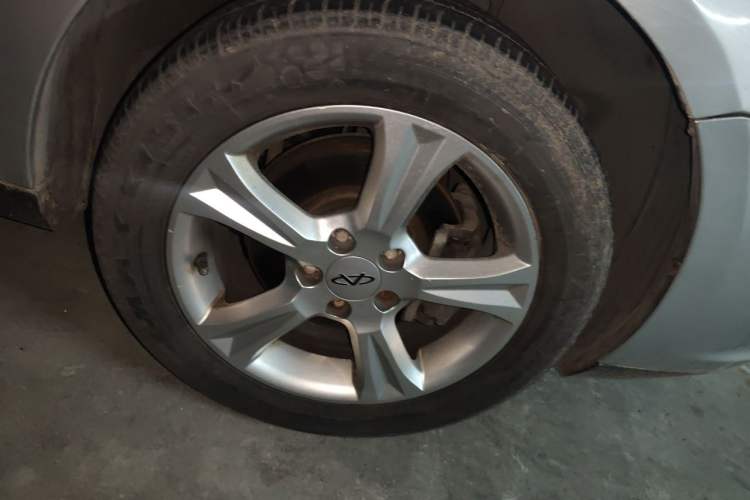 Used Chery A3 2010 Restyled Sedan 1.6L Manual – Entry-Level Trim Right Front Wheel Hub