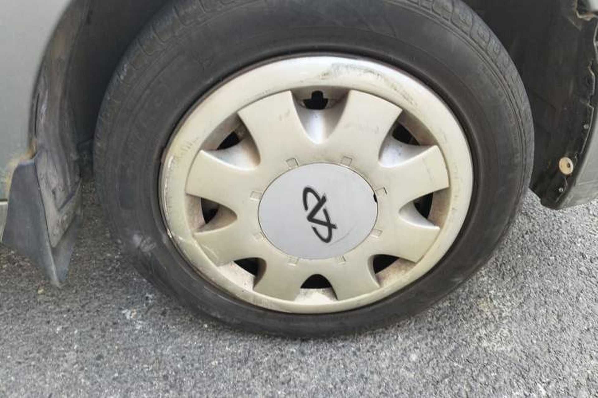 Used Chery A5 2007 1.6L Manual Performance Model Right Front Wheel Hub