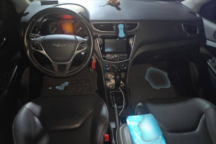 Used Chery Arrizo 3 2015 1.5L Automatic "Gouxuan" Edition Center Console