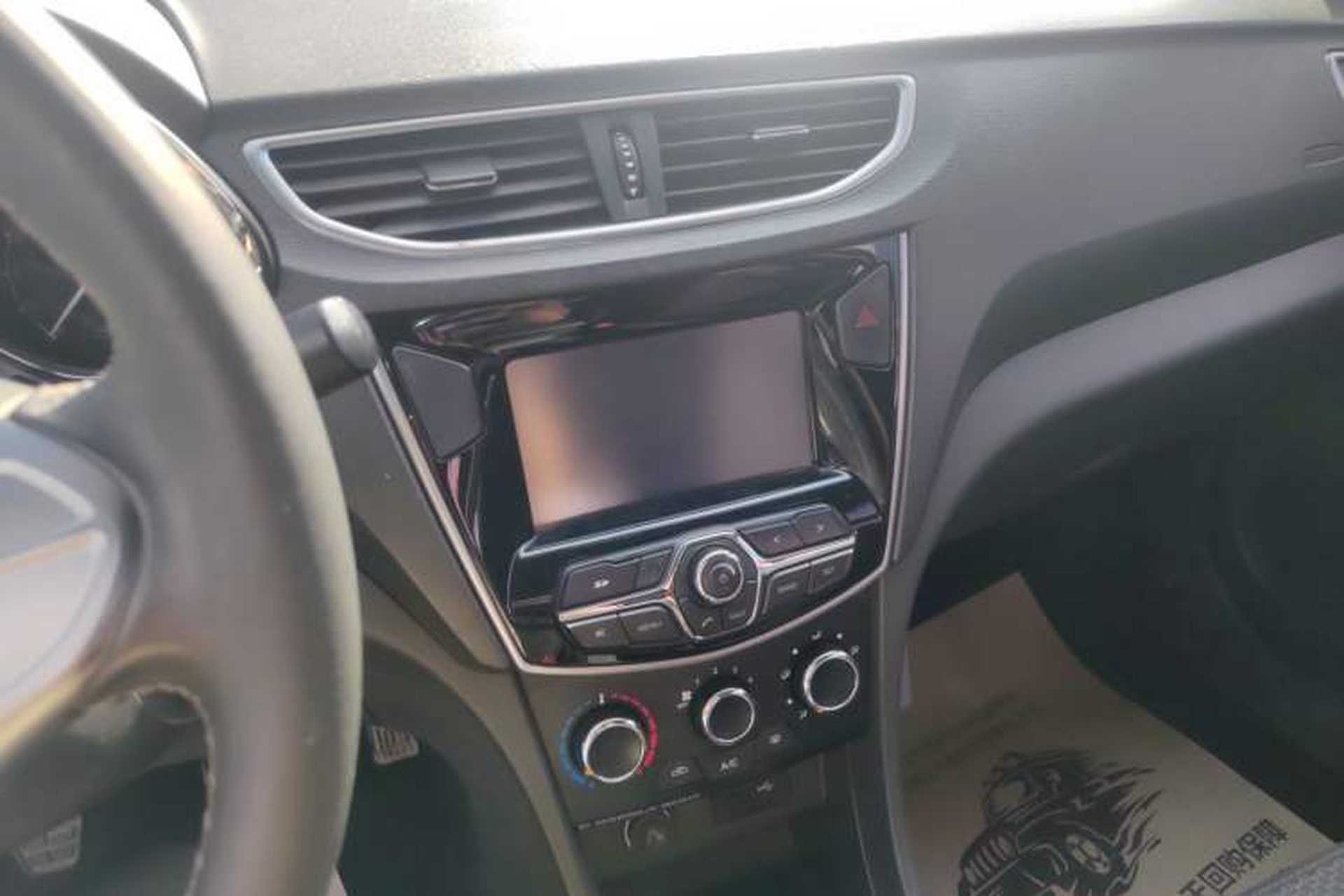 Used Chery Arrizo 3 2015 1.5L Manual High-End Version Audio And AC Panel