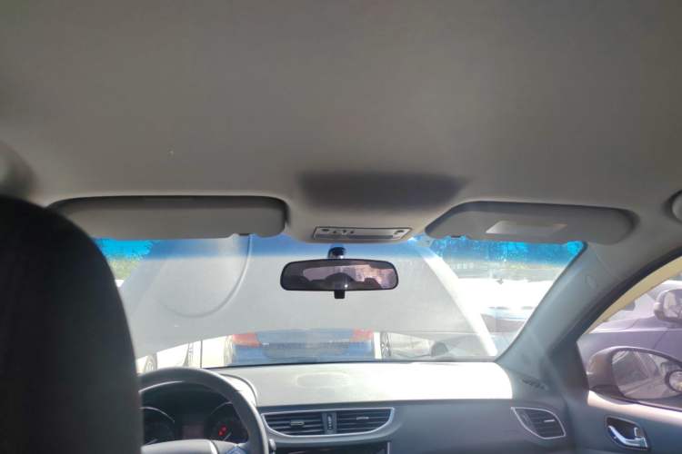 Used Chery Arrizo 3 2015 1.5L Manual High-End Version Headliner