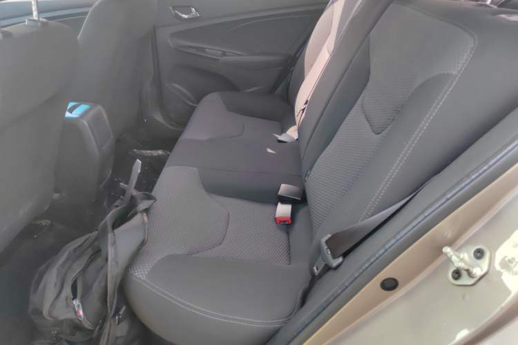 Used Chery Arrizo 3 2015 1.5L Manual High-End Version Left Rear Seat