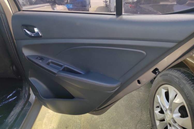 Used Chery Arrizo 3 2015 1.5L Manual High-End Version Right Rear Door Interior