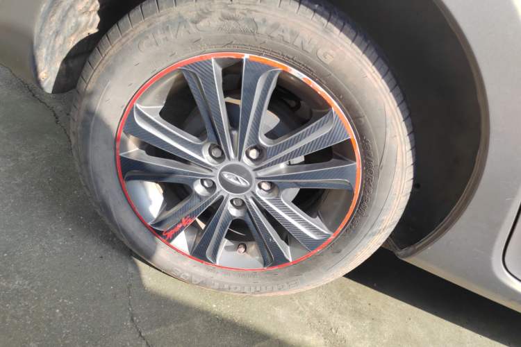 Used Chery Arrizo 3 2015 1.5L Manual High-End Version Right Rear Wheel Hub