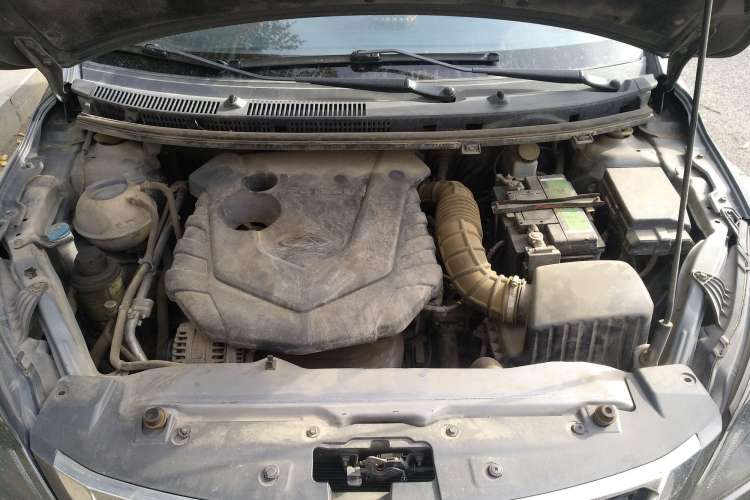 Used Chery Arrizo 3 2015 1.5L Manual High-End Version Engine Bay