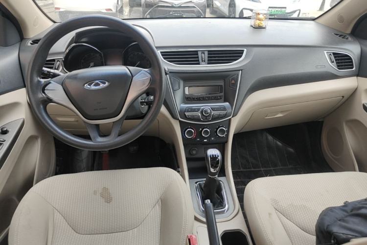 Used Chery Arrizo 3 2015 1.5L Manual Genuine Version Center Console