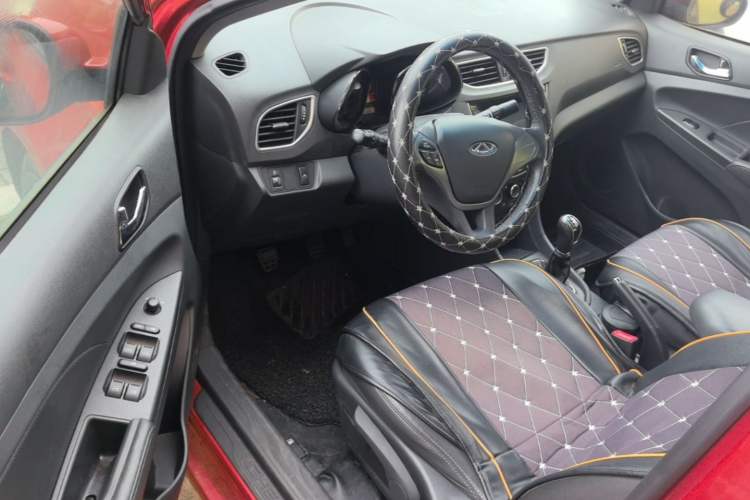 Used Chery Arrizo 3 2015 1.5L Manual - Stylish Edition Driver Seat