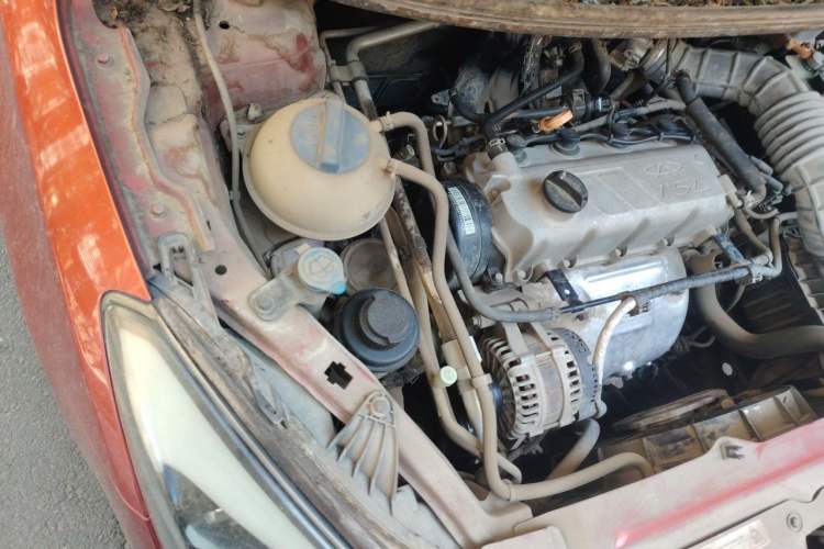 Used Chery Arrizo 3 2015 1.5L Manual Genuine Version Engine Bay Right