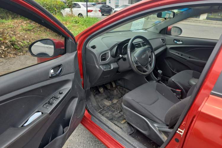 Used Chery Arrizo 3 2015 1.5L Manual - Powerful Version Interior 2