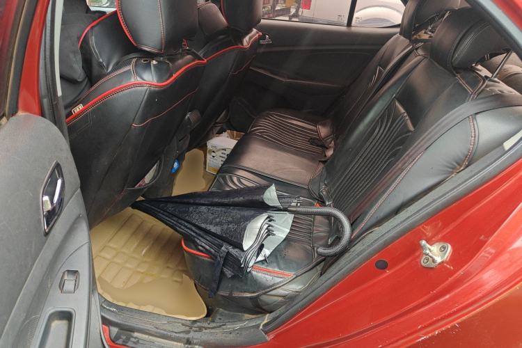 Used Chery Arrizo 3 2015 1.5L Automatic "Gouxuan" Edition Left Rear Seat