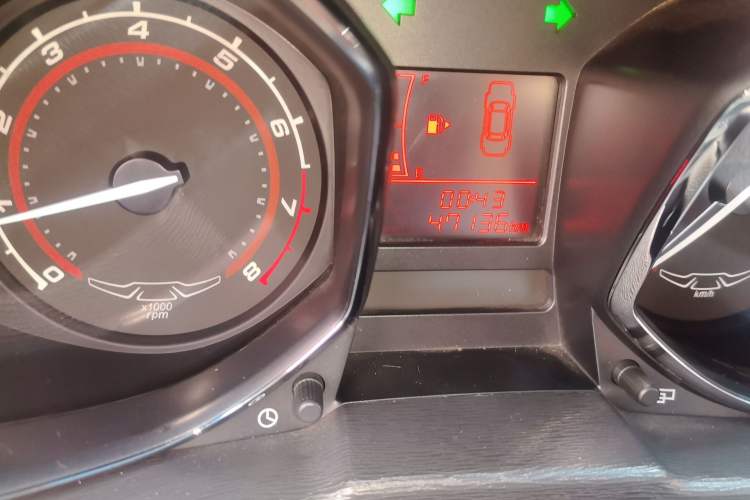 Used Chery Arrizo 3 2015 1.5L Manual Genuine Version Odometer Close Up
